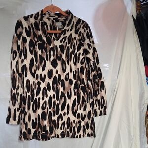 Chico's Animal Print Top with Black and Brown Accents Sz 0